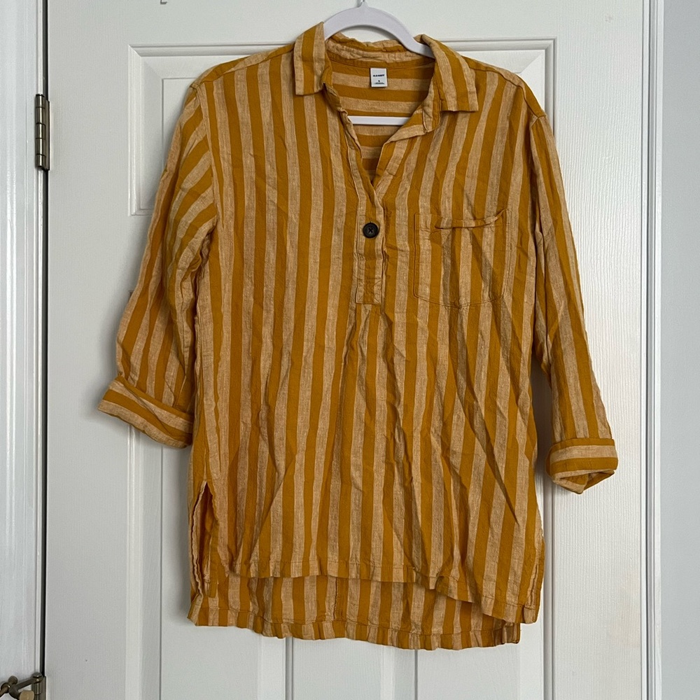 Old navy yellow striped shirt